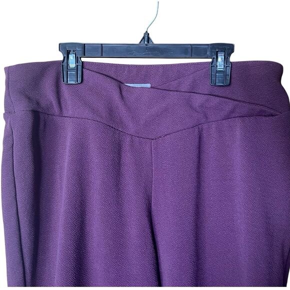 Maurices Plum Purple Crepe Pull On Ankle Pants Crossover Waist Sz Large - Picture 4 of 8